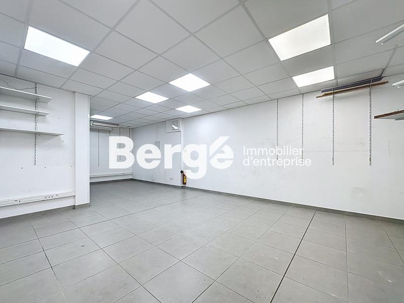 Local commercial - 330 m²