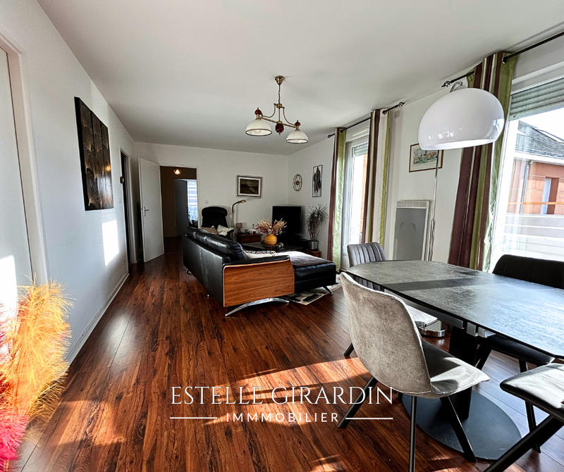Appartement - 106 m² - 5 pièces