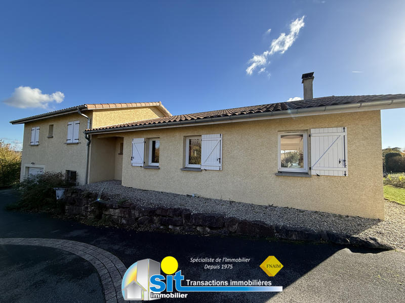 Maison - 163 m² - 7 pièces