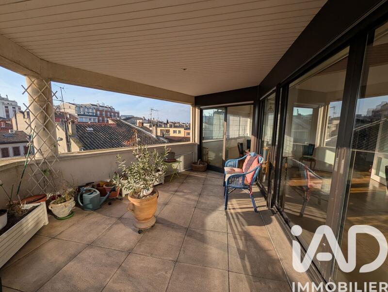 Appartement - 123 m² - 5 pièces