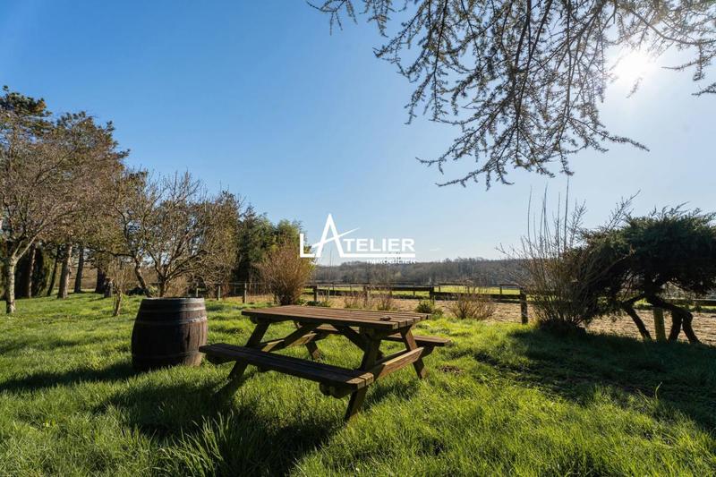 Propriété - 173 m² - 6 pièces