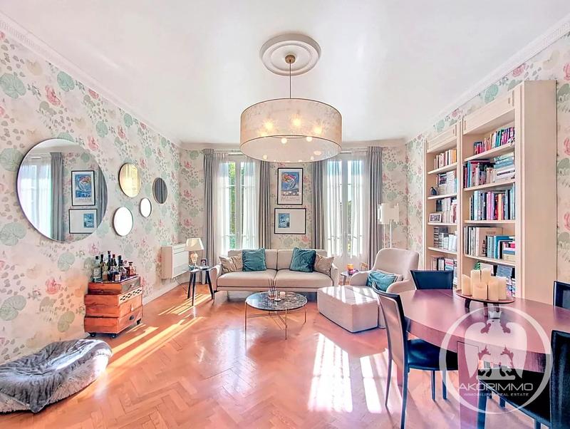 Appartement - 134 m² - 4 pièces