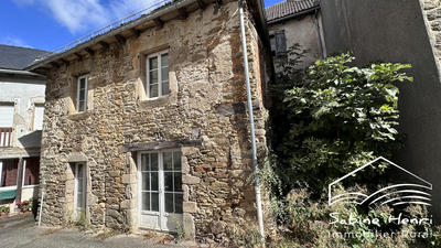 Maison ancienne - 87 m² - 4 pièces