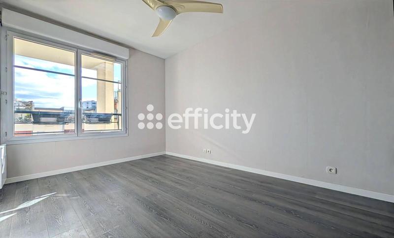 Duplex - 65 m² - 3 pièces