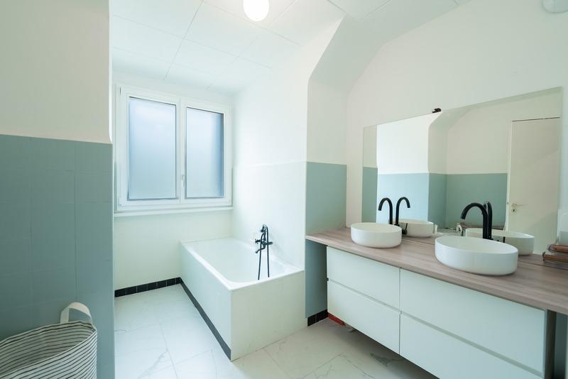 Maison - 246 m² - 6 pièces