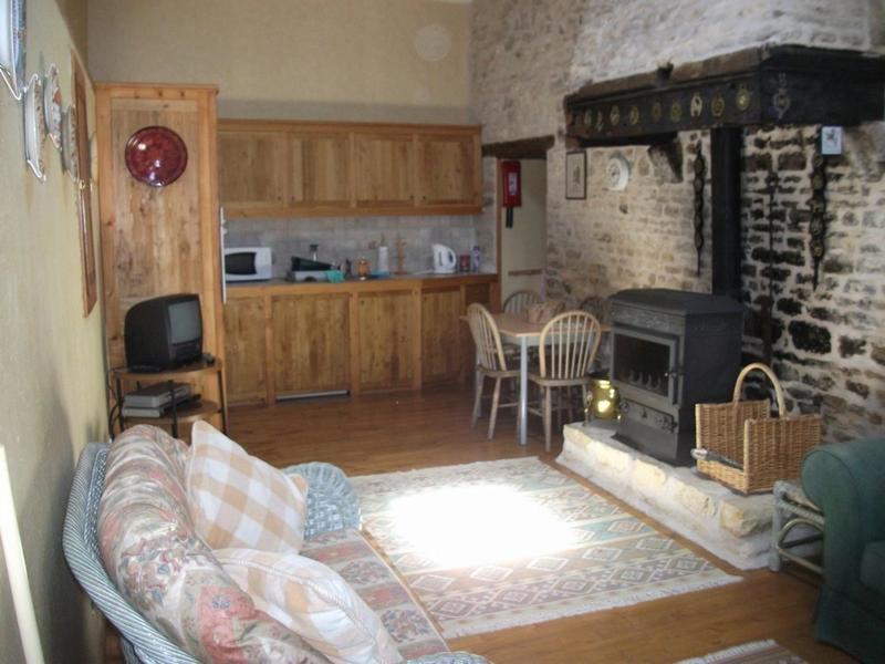 Maison - 230 m² - 13 pièces