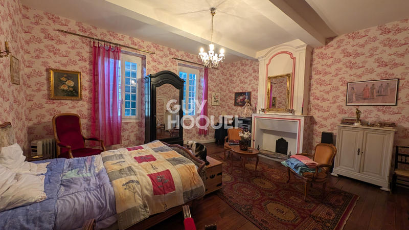 Demeure - 304 m² - 10 pièces