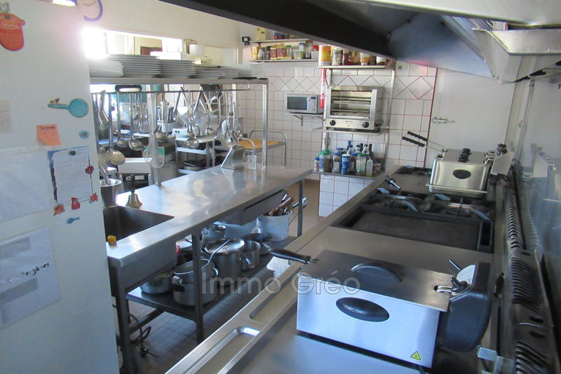 Local commercial - 245 m²