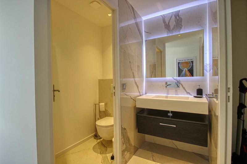 Villa - 350 m² - 8 pièces