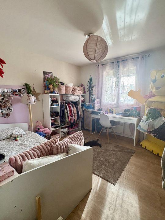 Villa - 185 m² - 6 pièces