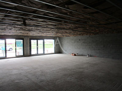 Local commercial - 150 m²