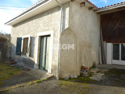 Maison - 120 m² - 4 pièces