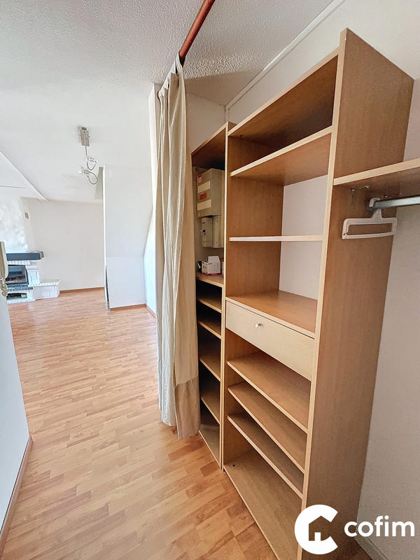 Appartement - 96 m² - 5 pièces