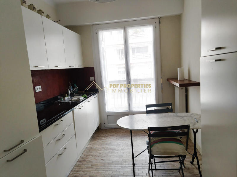 Appartement - 60 m² - 2 pièces