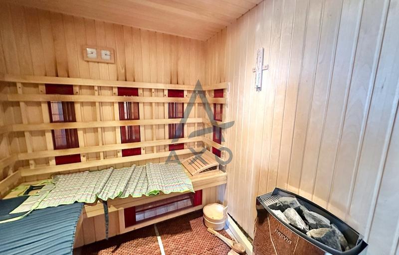 Haras - 220 m² - 7 pièces