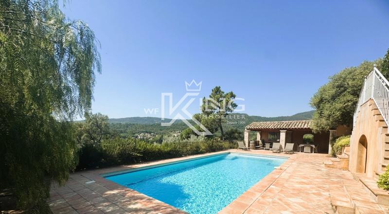 Villa - 185 m² - 7 pièces
