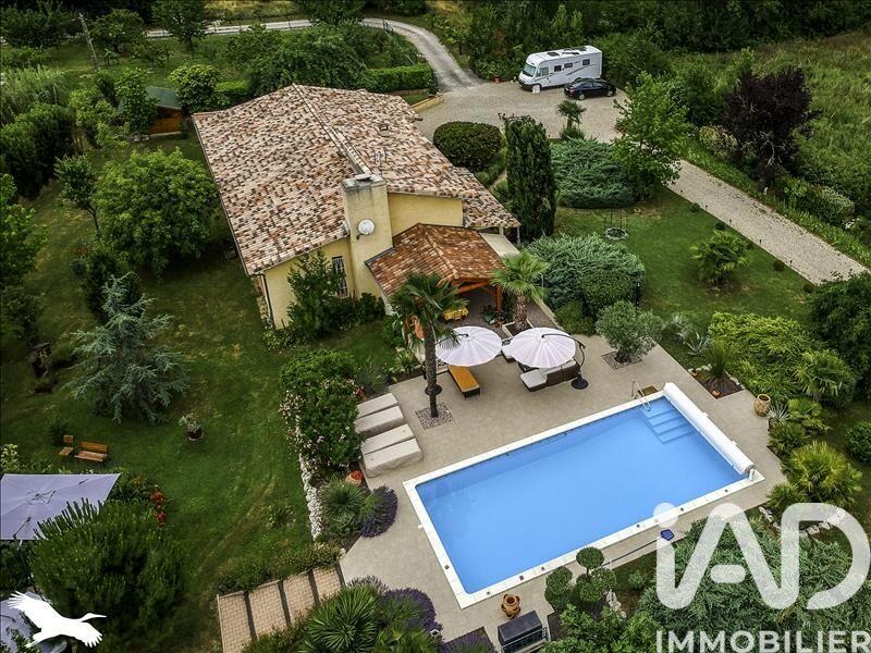 Maison - 258 m² - 7 pièces