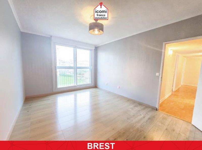 Appartement - 110 m² - 5 pièces