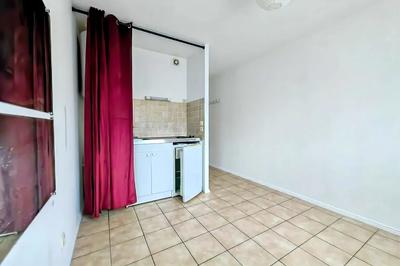 Appartement - 16 m² - 1 pièce