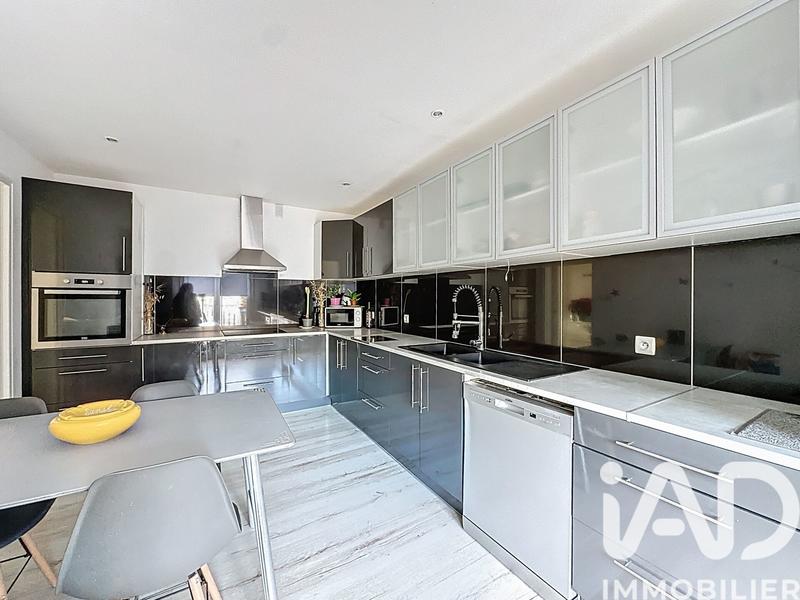 Maison - 115 m² - 5 pièces