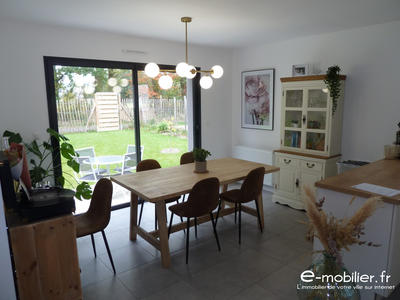 Maison contemporaine - 110 m² - 5 pièces