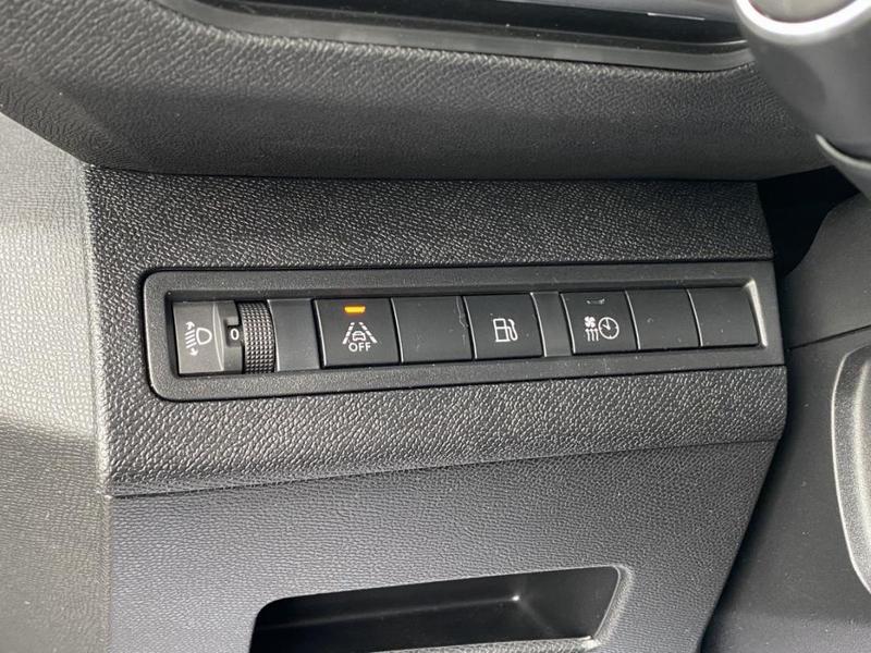 Peugeot 3008 II 1.6 Hybrid 225 E-Eat8 Allure Pack