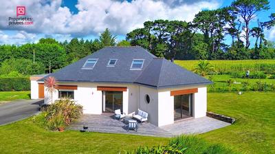 Maison - 145 m² - 7 pièces