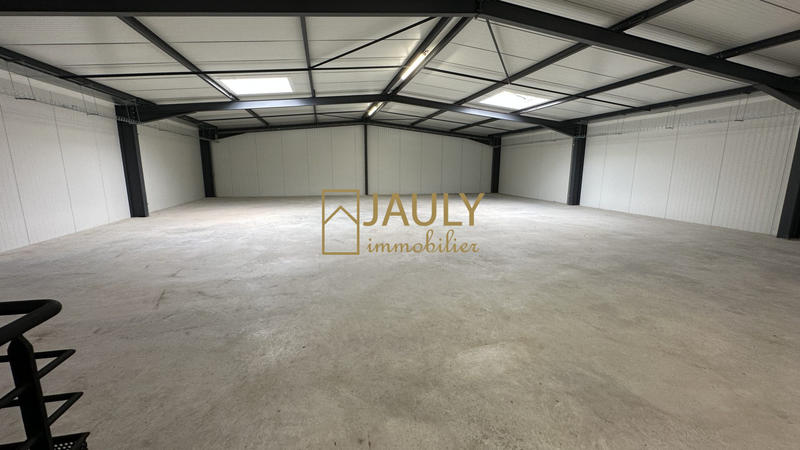 Local commercial - 900 m²