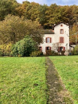 Maison - 229 m² - 11 pièces