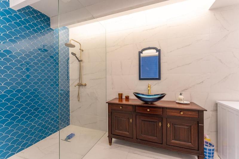 Maison d'architecte - 362 m² - 12 pièces