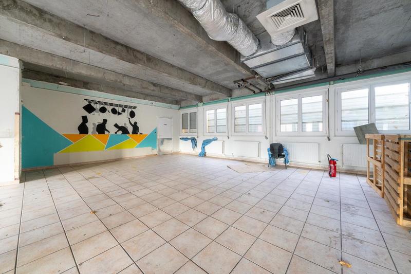 Immeuble - 2 080 m²