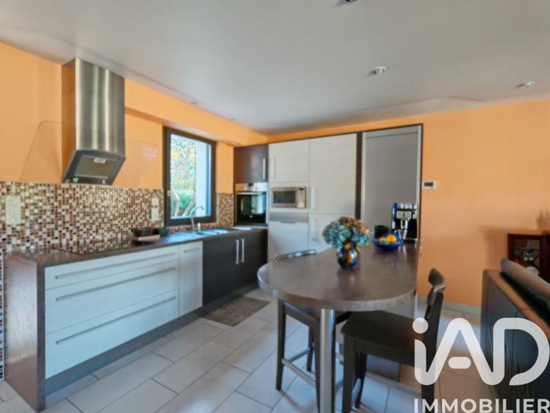 Maison - 103 m² - 6 pièces