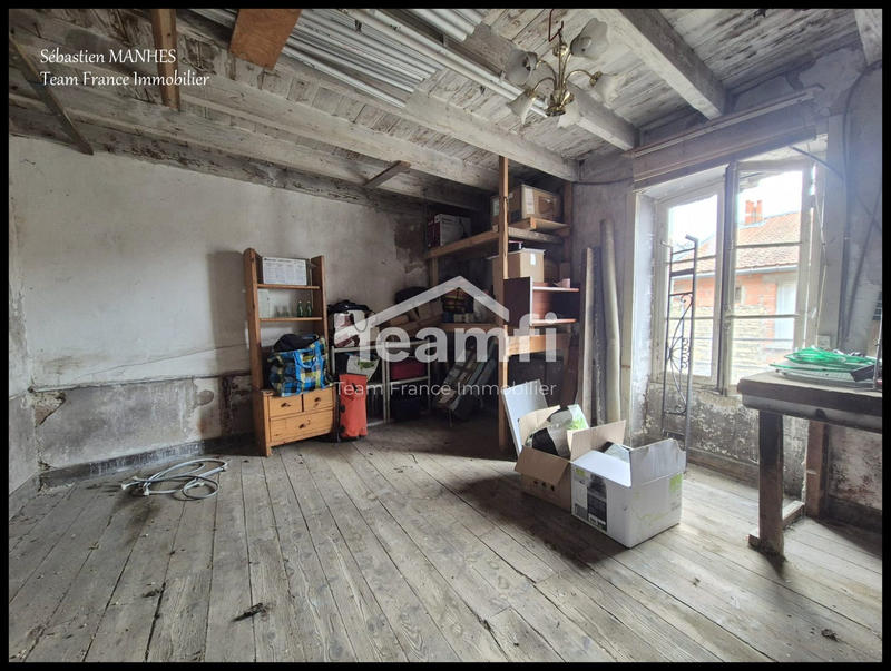 Maison - 157 m² - 8 pièces