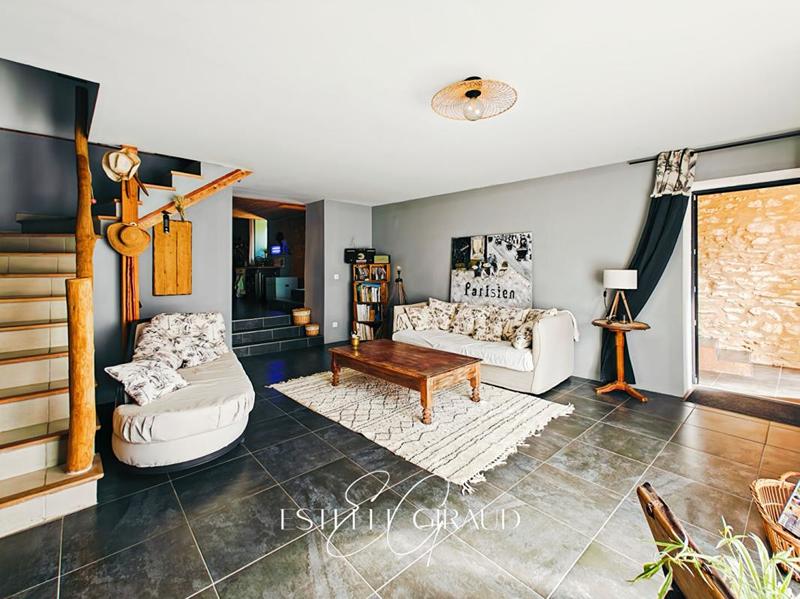 Maison - 101 m² - 3 pièces