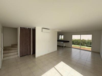 Maison - 86 m² - 4 pièces