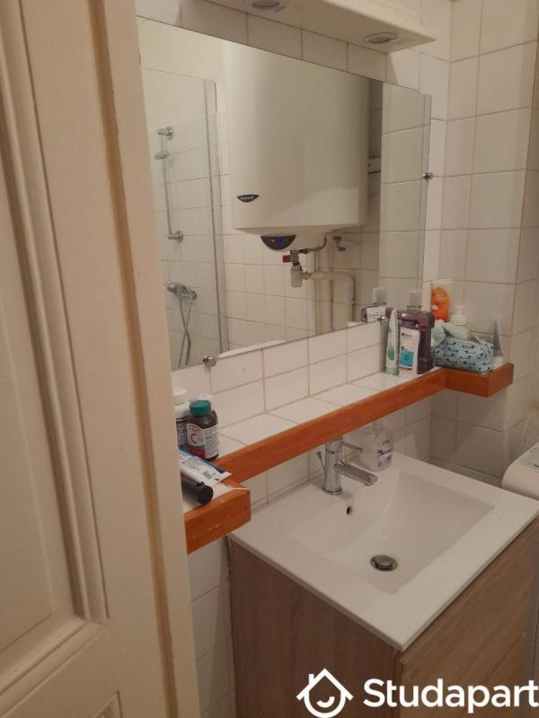 Chambre - 13 m² - 1 pièce