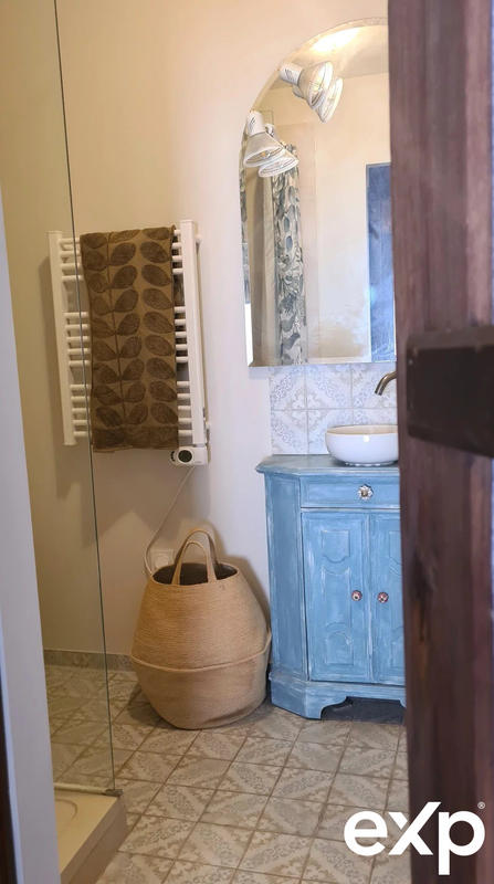 Maison ancienne - 185 m² - 8 pièces