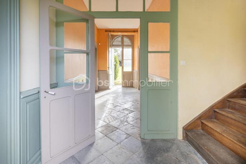 Château - 376 m² - 10 pièces