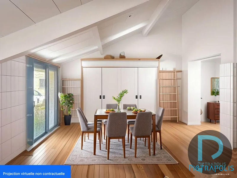 Maison - 95 m² - 4 pièces