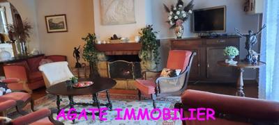 Maison en pierre - 160 m² - 6 pièces