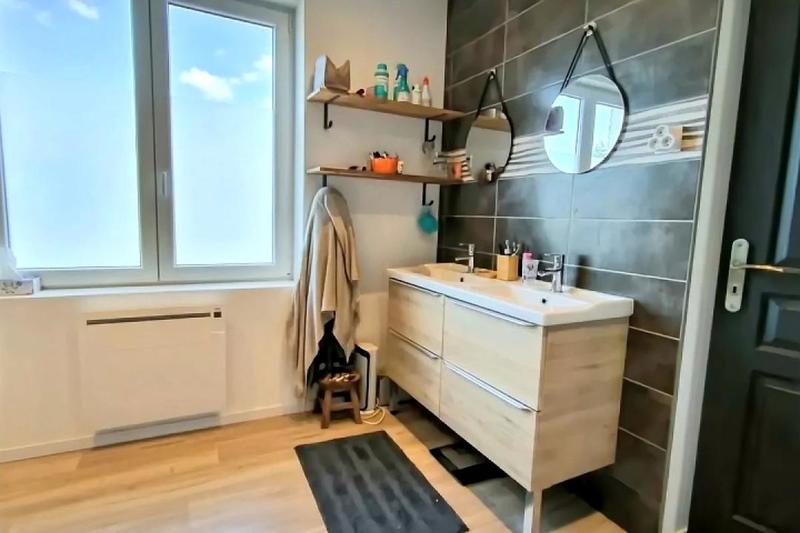 Maison - 193 m² - 7 pièces