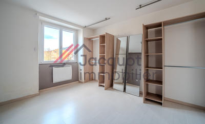 Appartement - 83 m² - 3 pièces