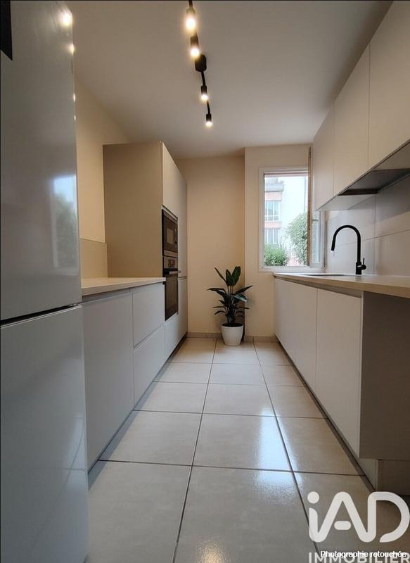 Appartement - 95 m² - 5 pièces