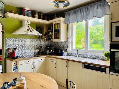 Maison - 138 m² - 7 pièces