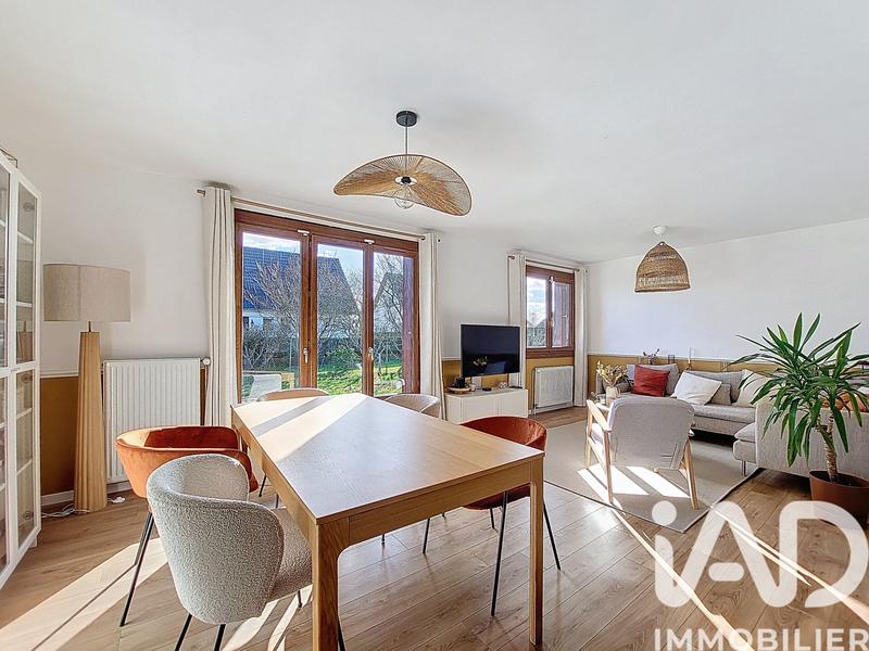 Maison - 98 m² - 5 pièces