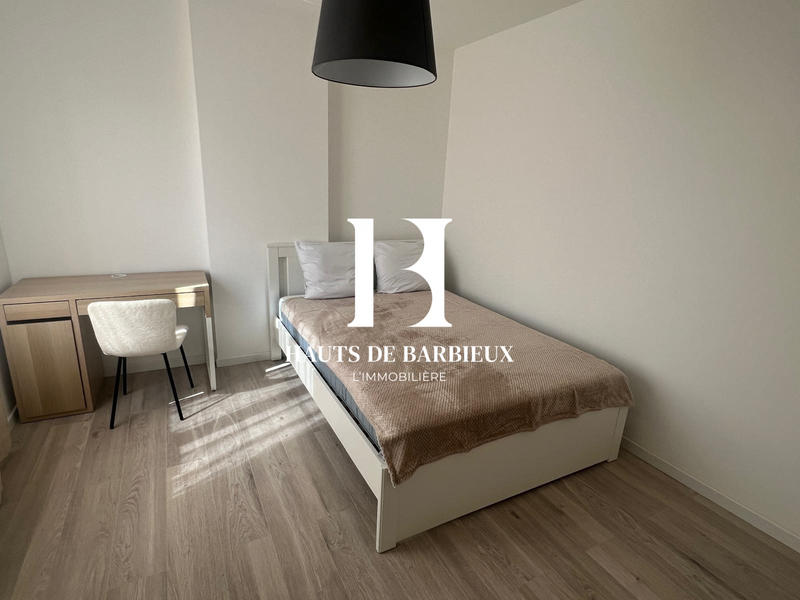 Maison - 154 m² - 10 pièces