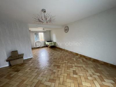 Maison traditionnelle - 120 m² - 5 pièces