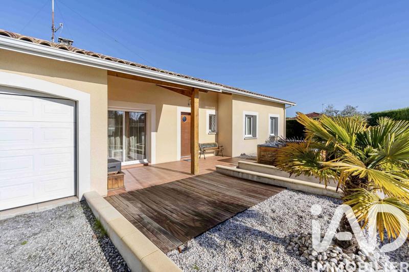 Maison - 104 m² - 5 pièces