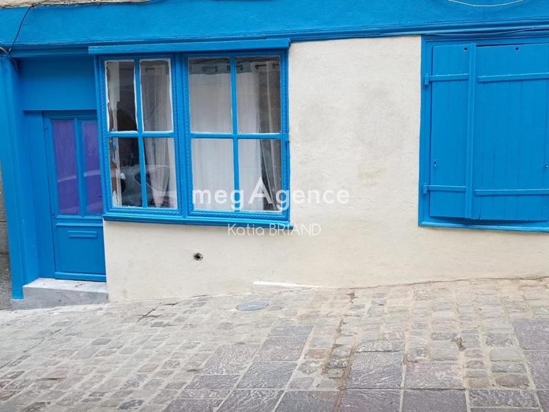 Local commercial - 46 m² - 2 pièces