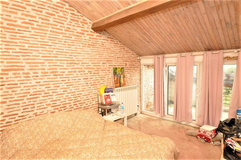 Maison de village - 400 m² - 10 pièces